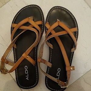 Aldo sanie strapped flat sandals, size 7